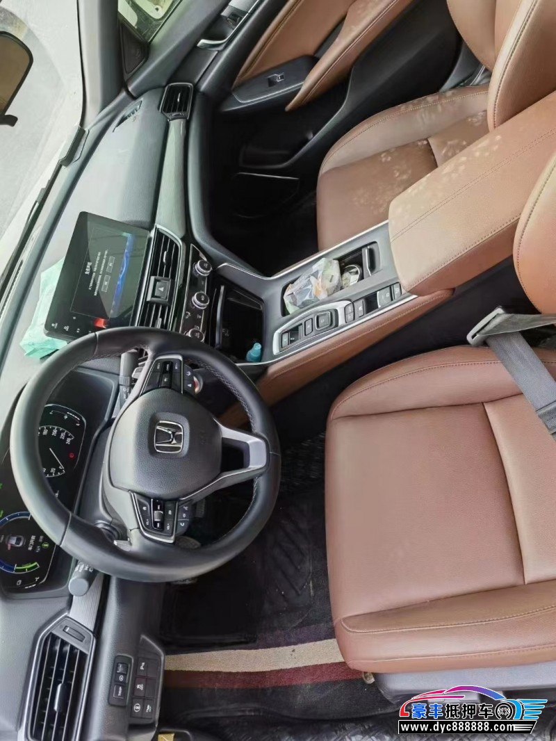 22年本田英诗派轿车抵押车出售