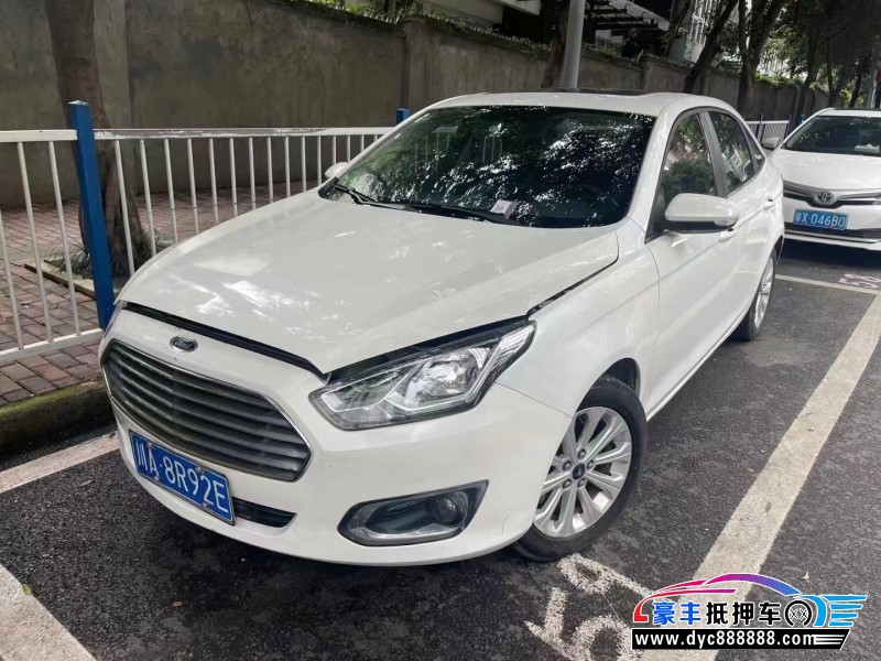 16年福特福睿斯轿车抵押车出售