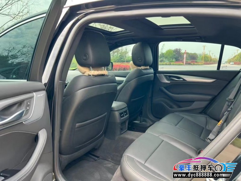 21年凯迪拉克CT5轿车抵押车出售