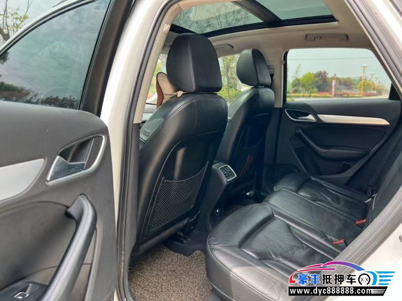 15年奥迪Q3轿车抵押车出售