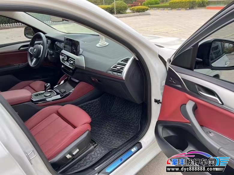 22年宝马X4轿车抵押车出售