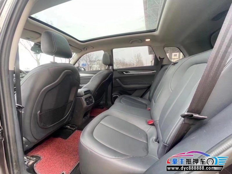 18年中华中华V7轿车抵押车出售