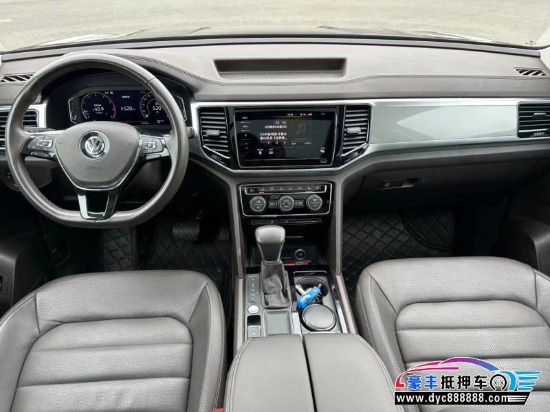 20年大众途昂轿车抵押车出售