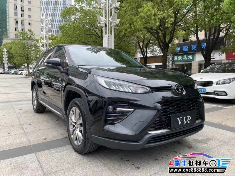 22年丰田威兰达轿车抵押车出售