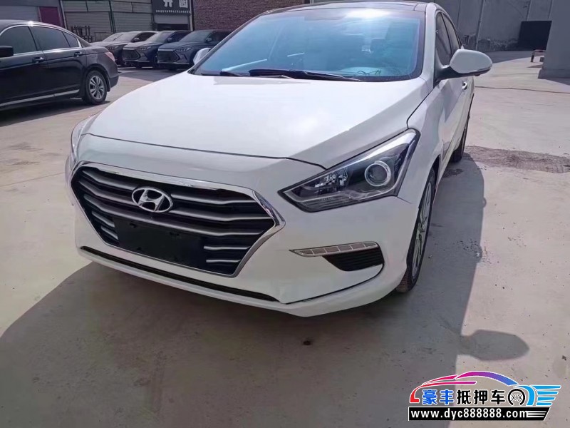 19年现代名图轿车抵押车出售