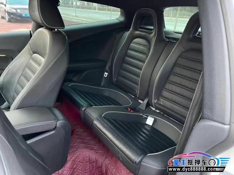 15年大众尚酷轿车抵押车出售