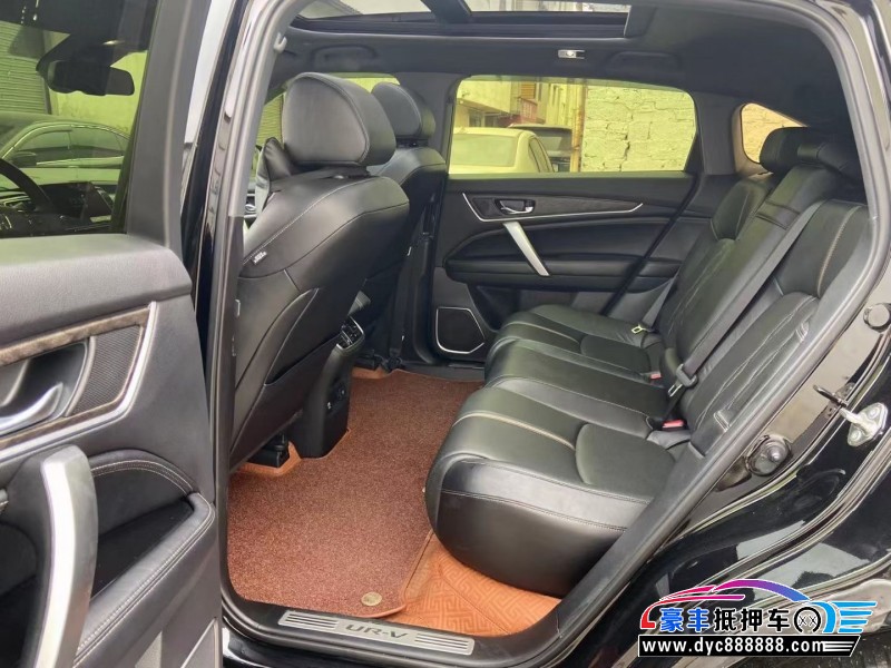 21年本田UR-V轿车抵押车出售