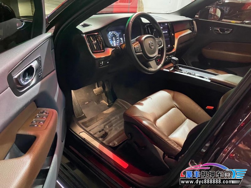20年沃尔沃XC60轿车抵押车出售