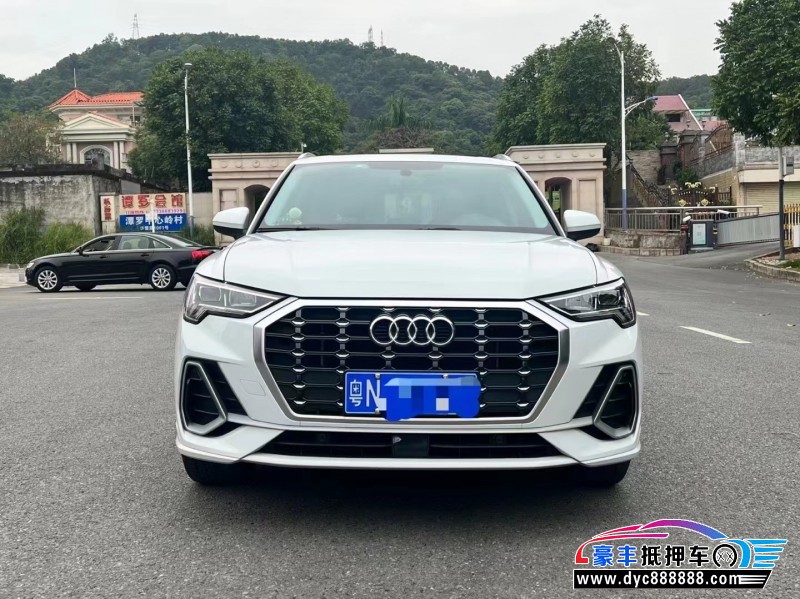 21年奥迪Q3轿车抵押车出售