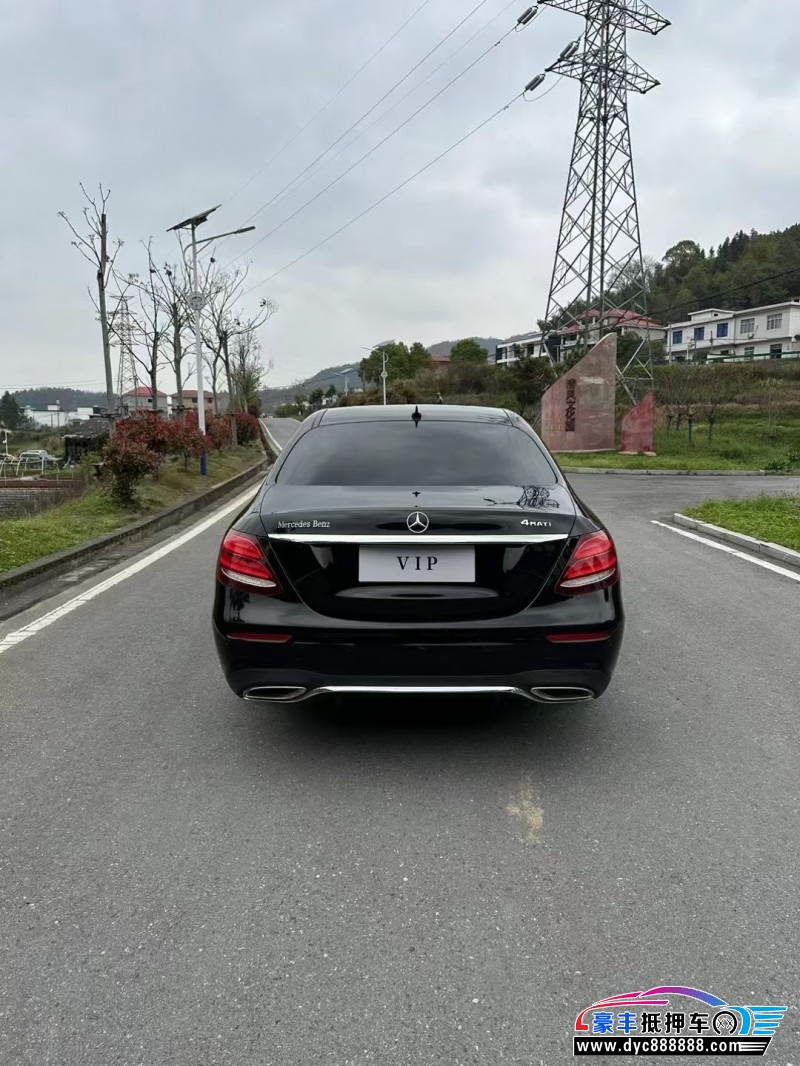 19年奔驰E轿车抵押车出售