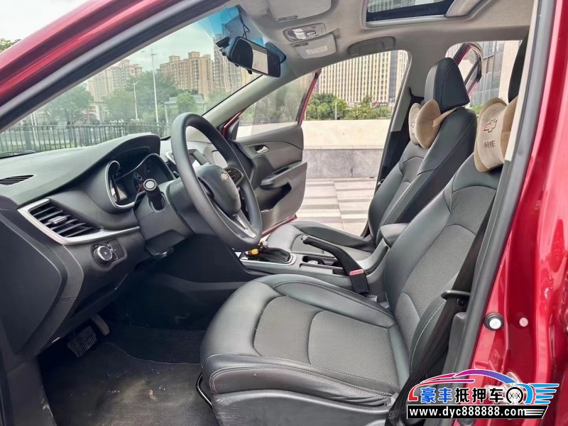 18年雪佛兰科沃兹轿车抵押车出售