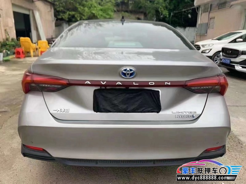 19年丰田亚洲龙轿车抵押车出售