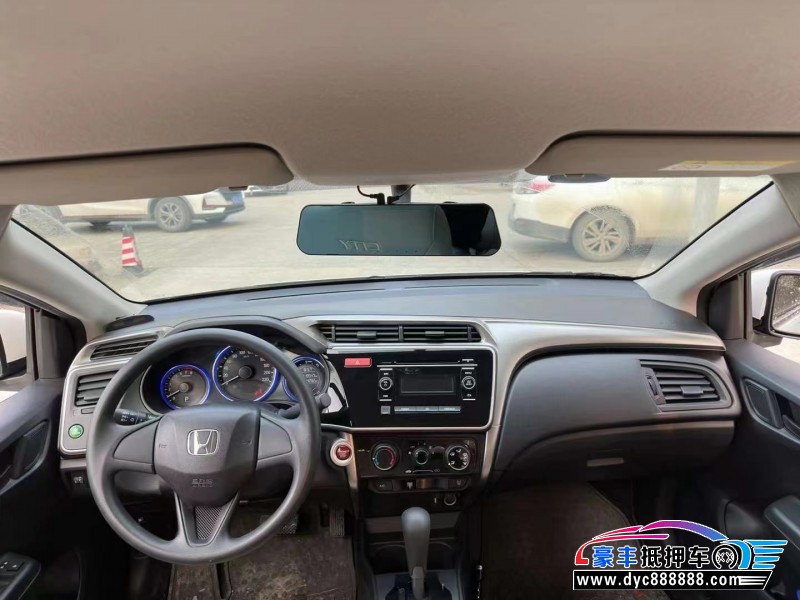18年本田锋范轿车抵押车出售