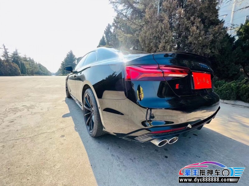 21年奥迪S5轿车抵押车出售