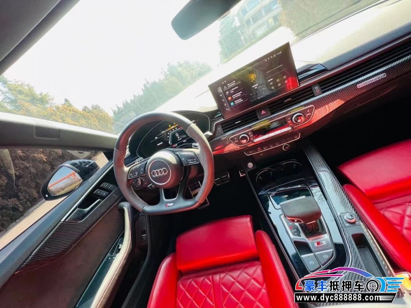 21年奥迪S5轿车抵押车出售