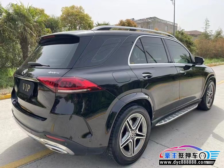 20年奔驰GLE轿车抵押车出售