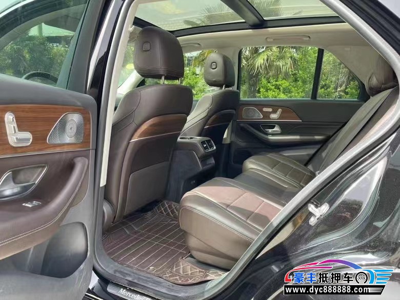 20年奔驰GLE轿车抵押车出售