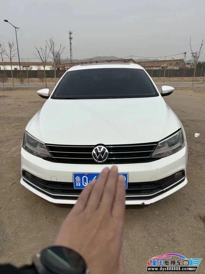 17年大众速腾轿车抵押车出售