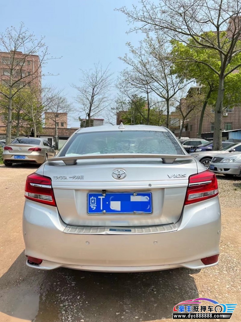 19年丰田威驰轿车抵押车出售