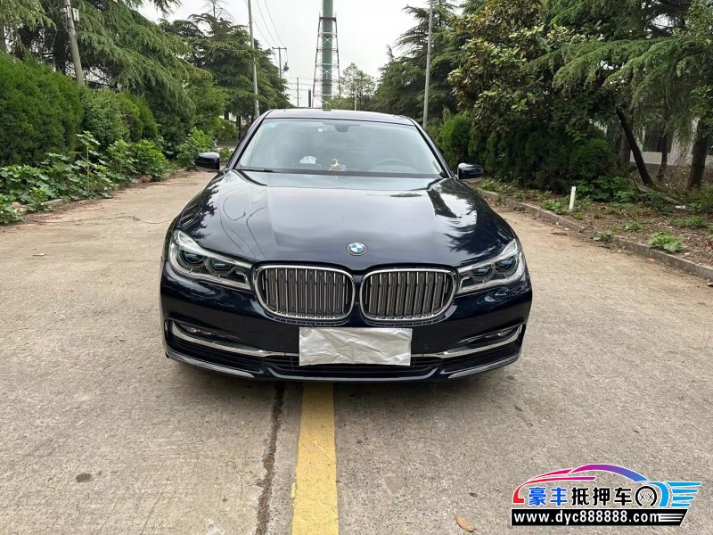 18年宝马7系轿车抵押车出售
