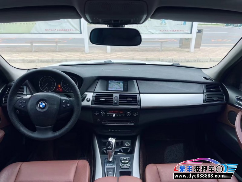 13年宝马X5SUV抵押车出售