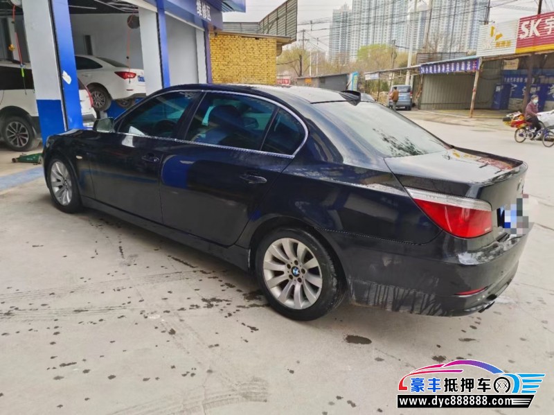 10年宝马5系轿车抵押车出售