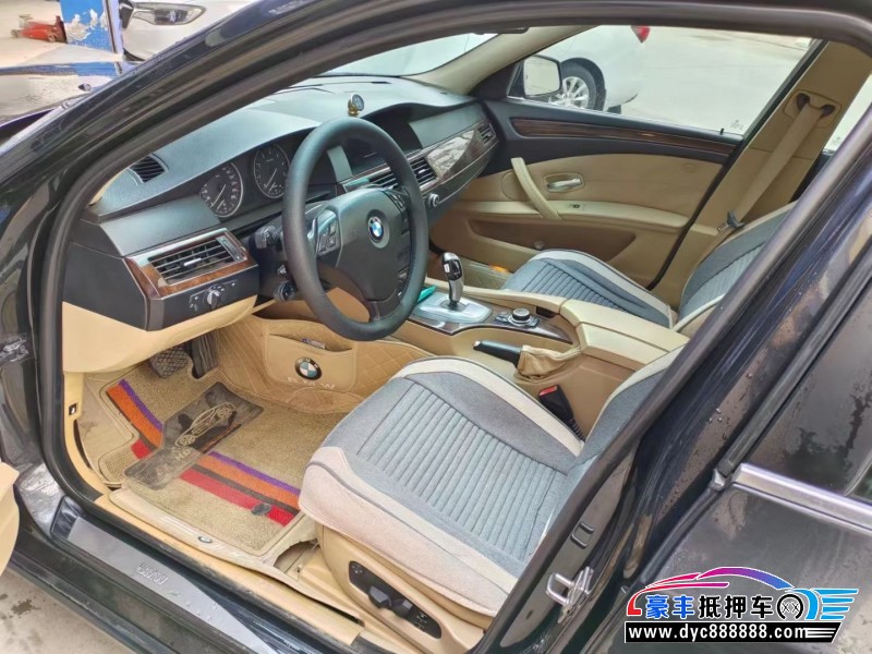 10年宝马5系轿车抵押车出售