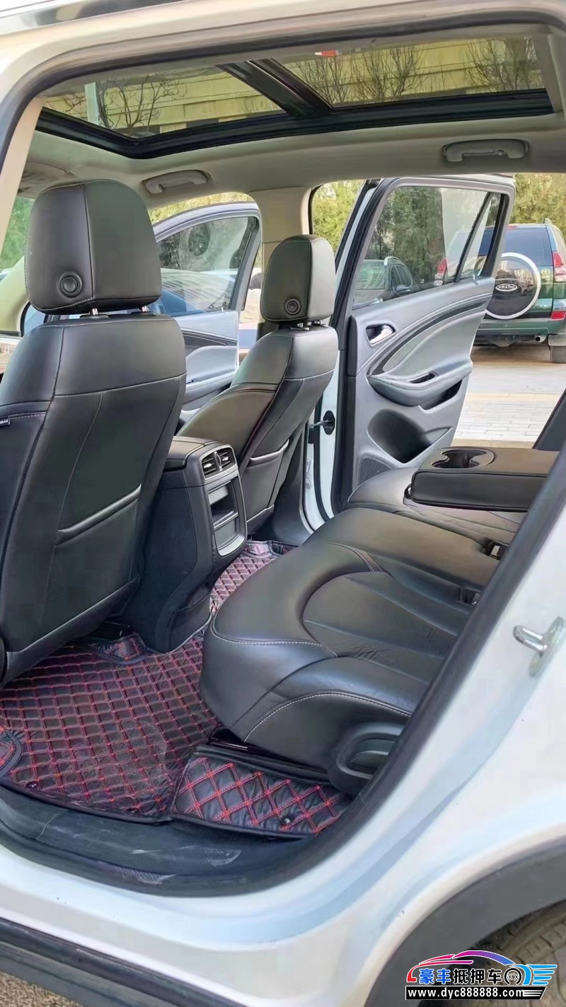 14年别克君威轿车抵押车出售