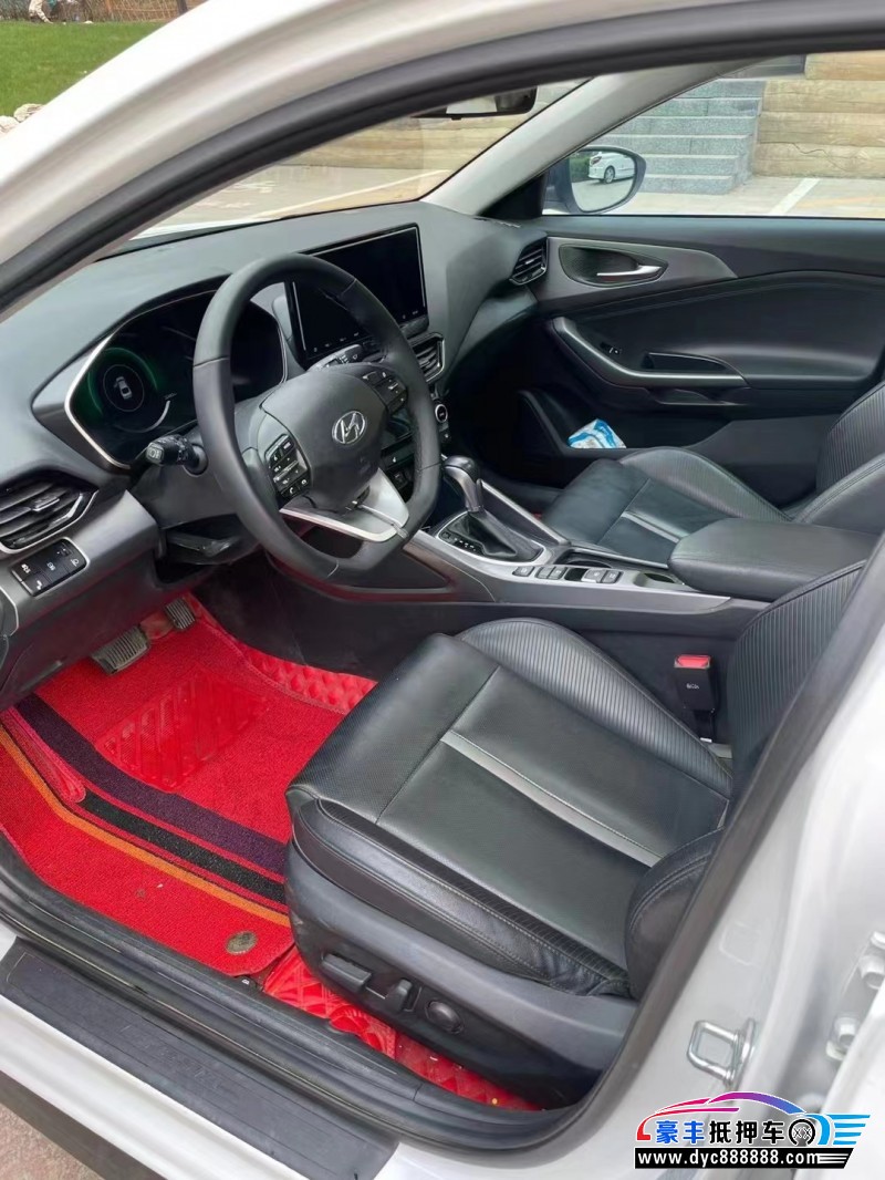 21年现代菲斯塔轿车抵押车出售