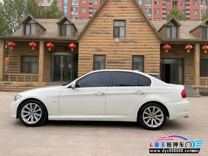 12年宝马3系轿车抵押车出售