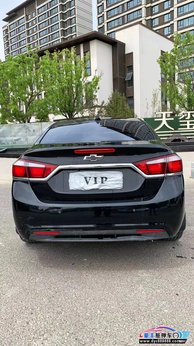 15年雪佛兰科鲁兹轿车抵押车出售