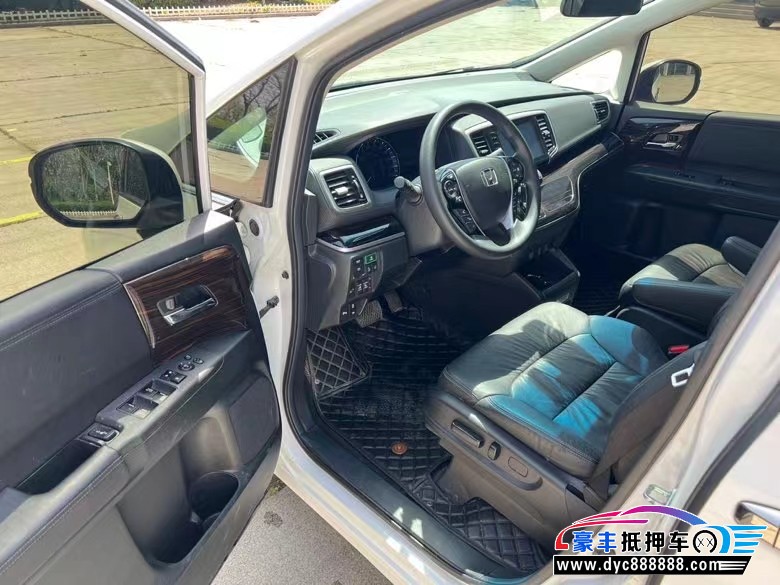 21年本田奥德赛轿车抵押车出售