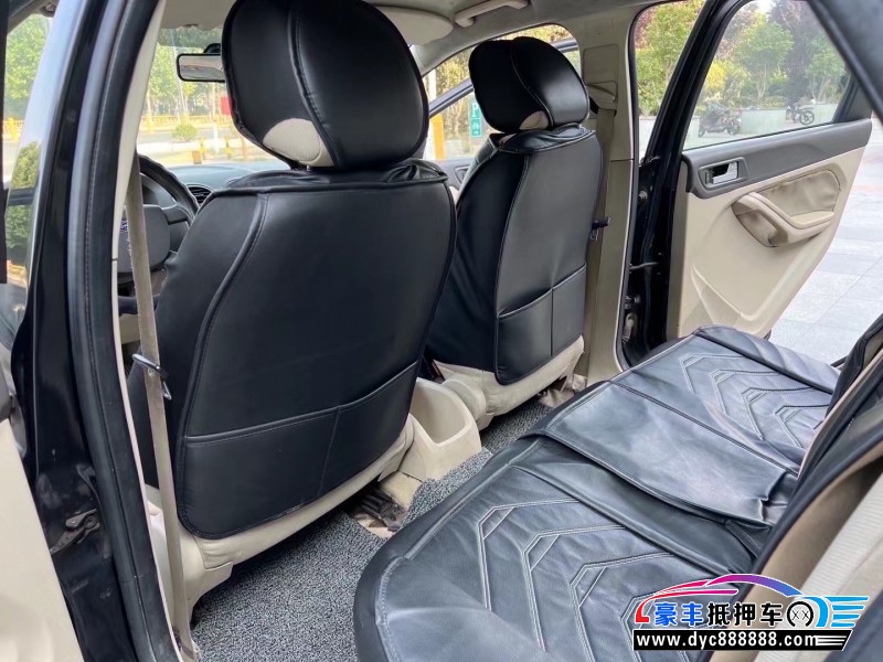 09年福特福克斯轿车抵押车出售