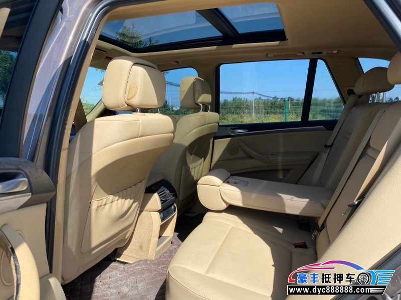 13年宝马X5轿车抵押车出售