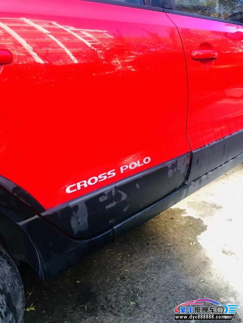 13年大众polo轿车抵押车出售