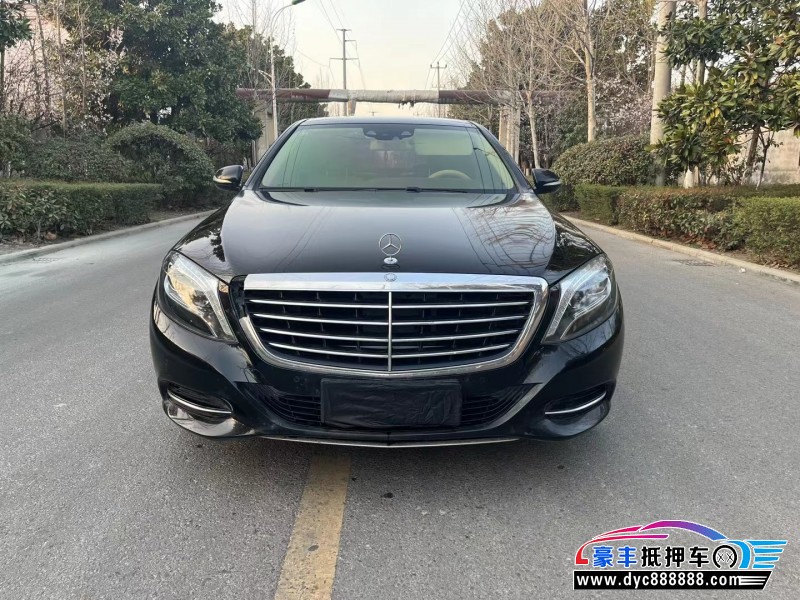 17年奔驰S轿车抵押车出售