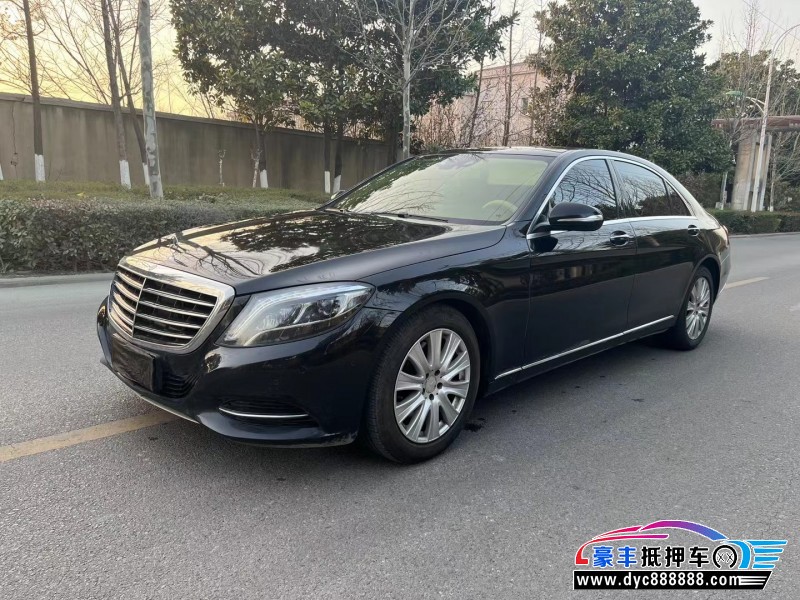 17年奔驰S轿车抵押车出售