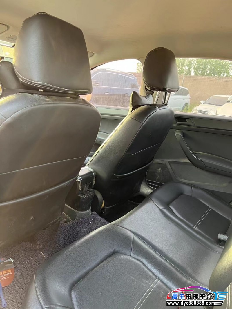 18年斯柯达昕锐轿车抵押车出售