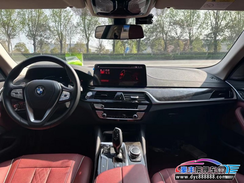 22年宝马5系轿车抵押车出售