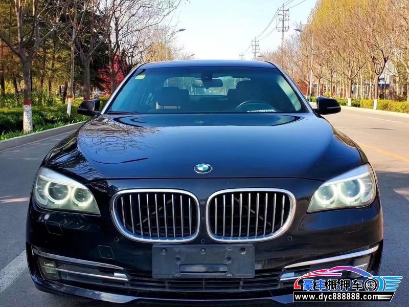 15年宝马7系轿车抵押车出售