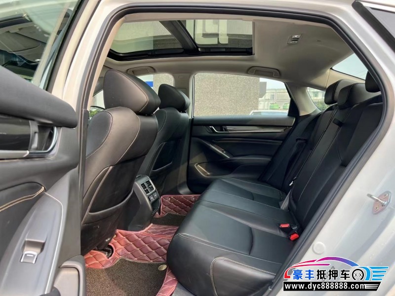 22年本田雅阁轿车抵押车出售