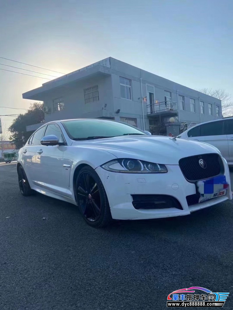 14年捷豹XF轿车抵押车出售