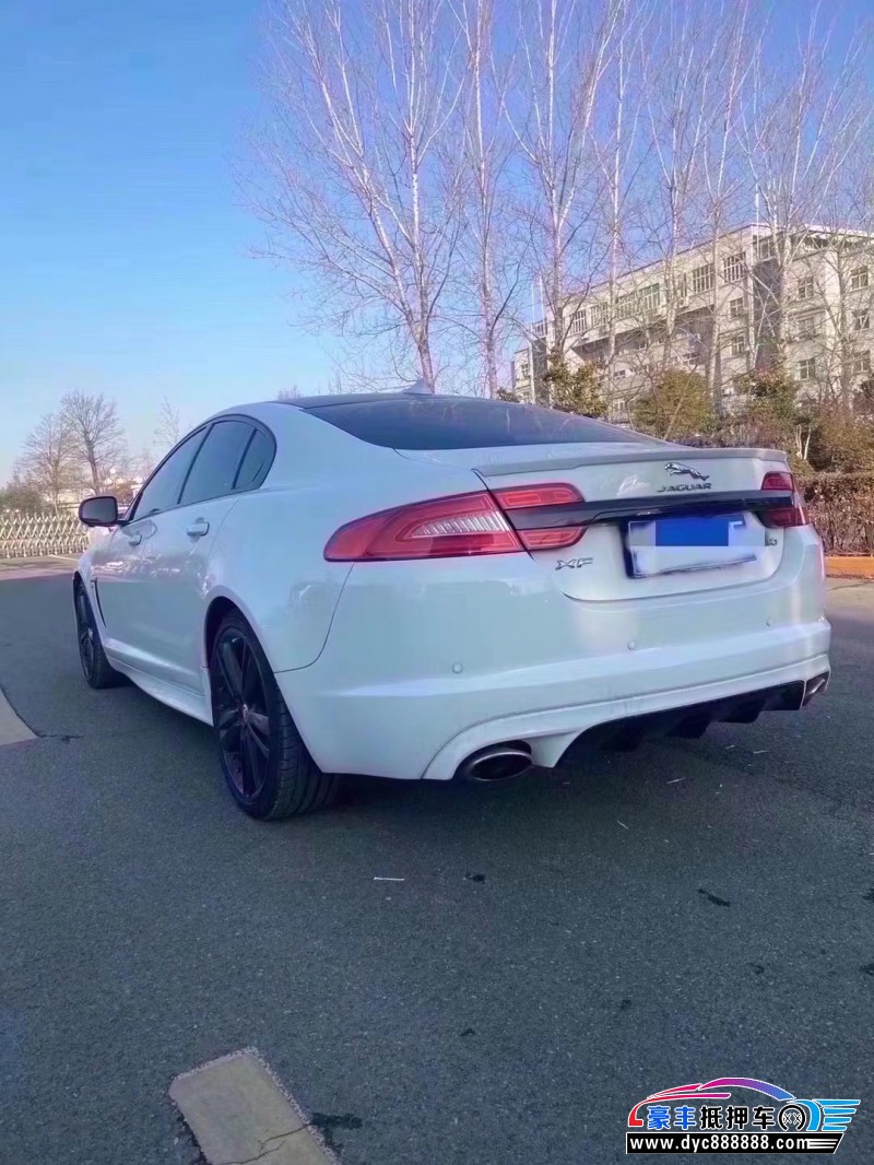 14年捷豹XF轿车抵押车出售