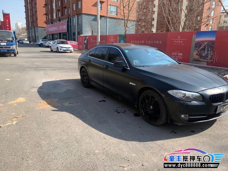 11年奥迪Q7轿车抵押车出售