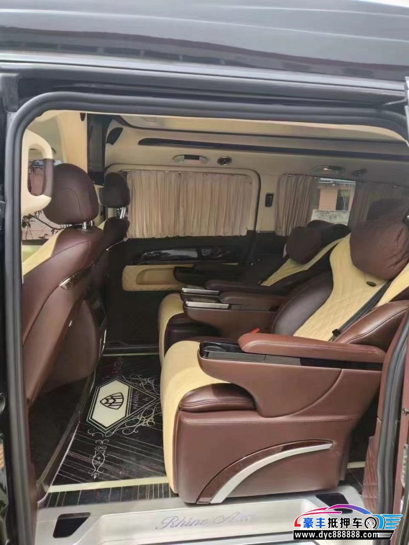 20年奔驰威霆MPV抵押车出售