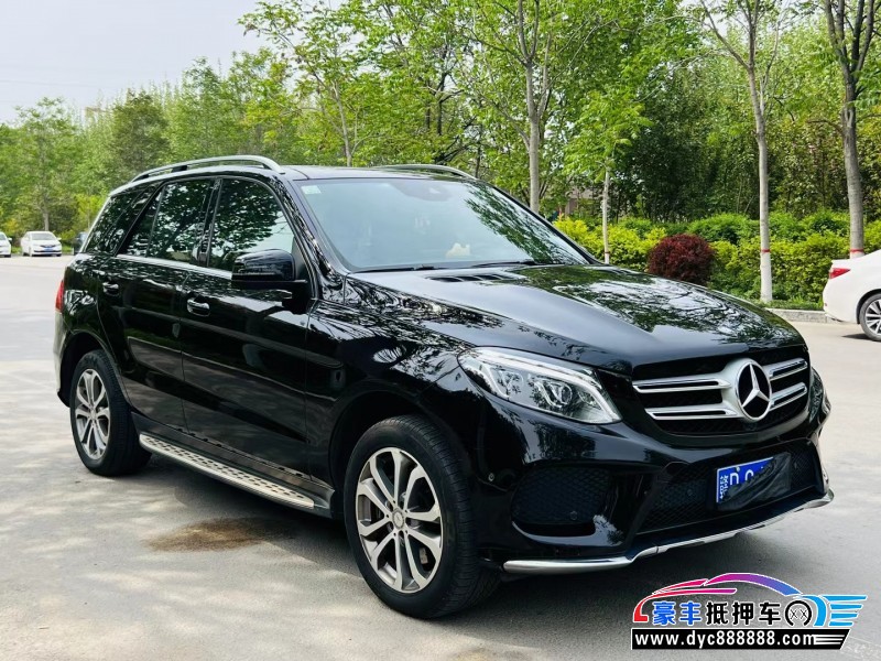 17年奔驰GLE轿车抵押车出售