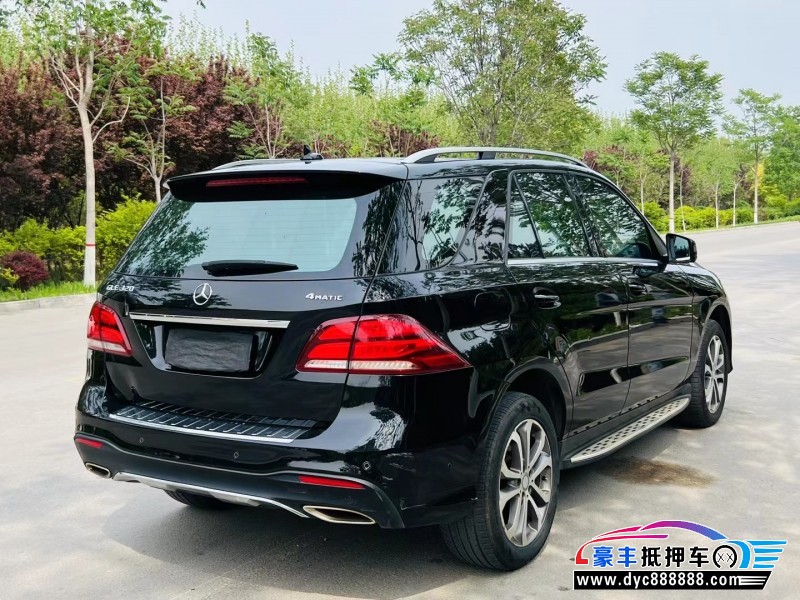 17年奔驰GLE轿车抵押车出售
