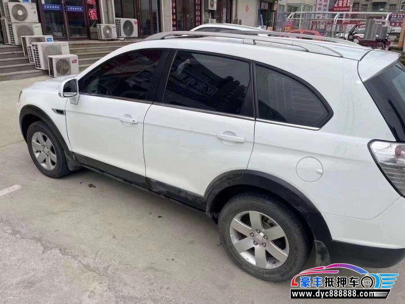 13年雪佛兰科帕奇轿车抵押车出售