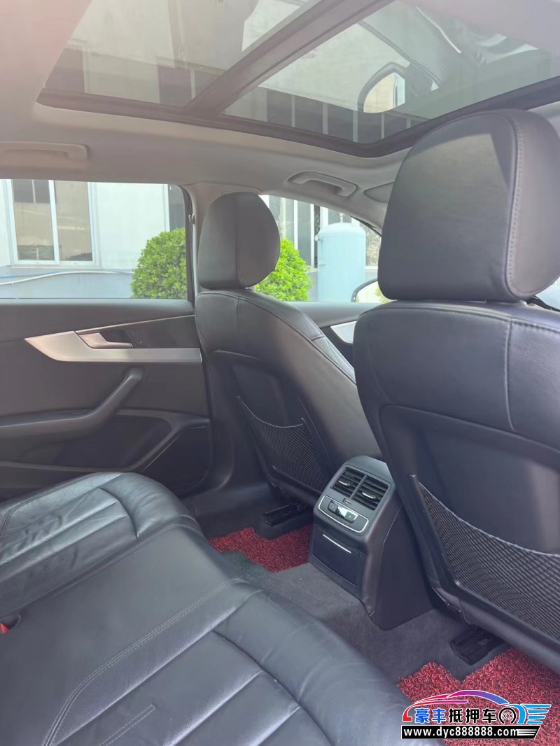 19年奥迪A4轿车抵押车出售