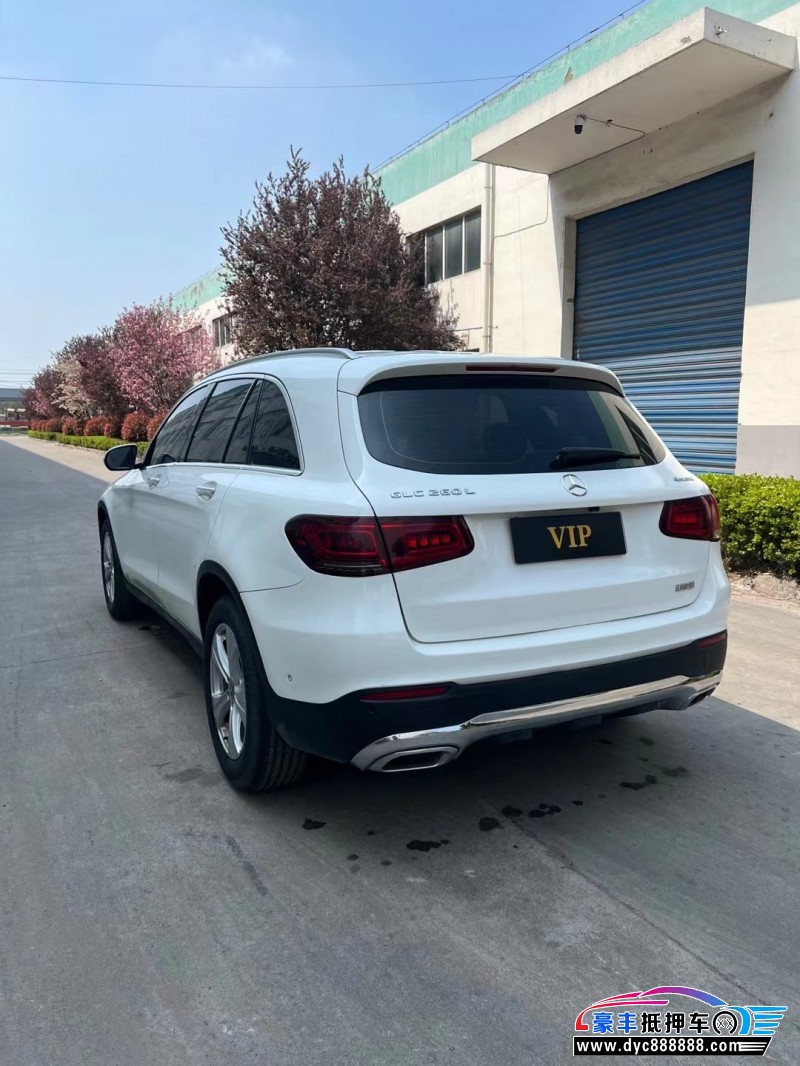 20年奔驰GLC轿车抵押车出售